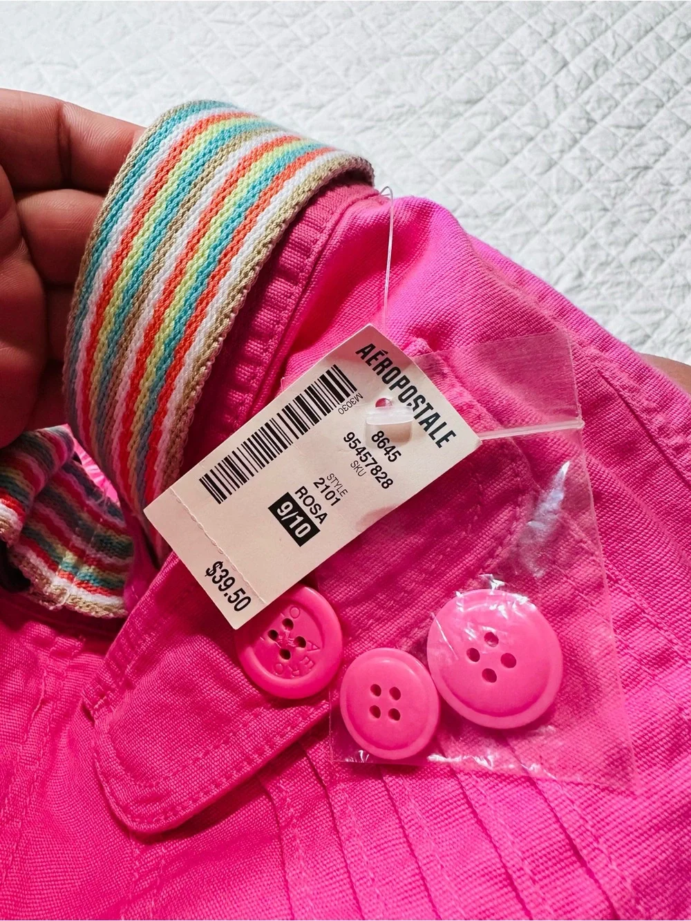 Aeropostale Girls Bright Fuchsia Cargo Shorts with Striped Belt
